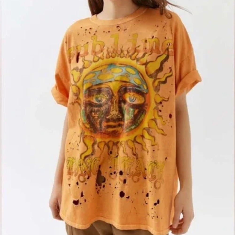 UO Sublime Tee ❌SOLD❌